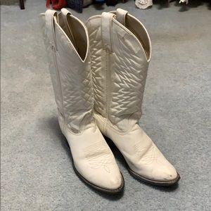 Vintage Wrangler boots size 7.5